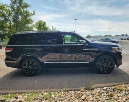 Черный Линкольн Навигатор, объемом двигателя 3.5 л и пробегом 15 тыс. км за 39000 $, фото 7 на Automoto.ua