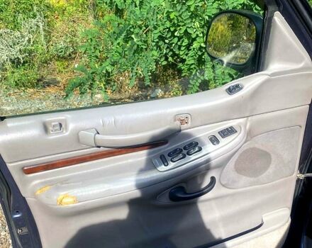 Линкольн Навигатор, объемом двигателя 5.4 л и пробегом 296 тыс. км за 7777 $, фото 6 на Automoto.ua