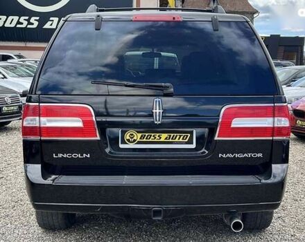 Лінкольн Navigator, об'ємом двигуна 5.4 л та пробігом 190 тис. км за 22500 $, фото 4 на Automoto.ua