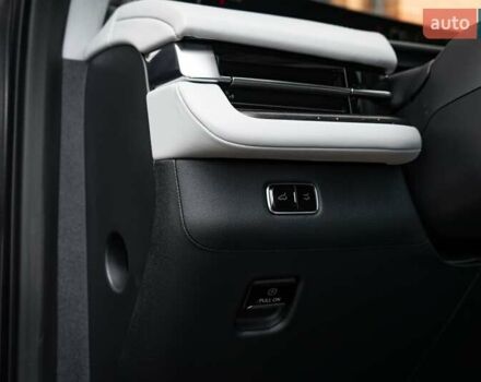 Линкольн Навигатор, объемом двигателя 3.5 л и пробегом 1 тыс. км за 196000 $, фото 29 на Automoto.ua