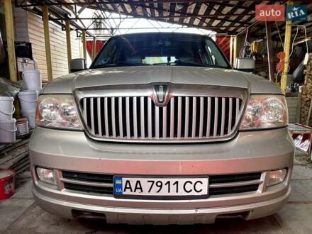 Линкольн Навигатор 2005 в Киеве на Automoto.ua Линкольн Навигатор, объемом двигателя 0 л и пробегом 297 тыс. км за 13500 $, фото 1 на Automoto.ua