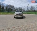Сірий Лінкольн Navigator, об'ємом двигуна 5.41 л та пробігом 283 тис. км за 17000 $, фото 4 на Automoto.ua
