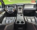 Сірий Лінкольн Navigator, об'ємом двигуна 5.41 л та пробігом 283 тис. км за 17000 $, фото 10 на Automoto.ua