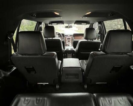 Сірий Лінкольн Navigator, об'ємом двигуна 5.4 л та пробігом 192 тис. км за 19800 $, фото 10 на Automoto.ua