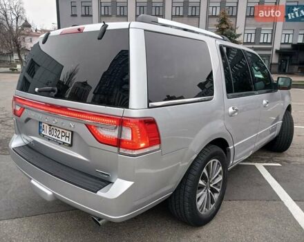 Сірий Лінкольн Navigator, об'ємом двигуна 3.5 л та пробігом 85 тис. км за 21500 $, фото 5 на Automoto.ua