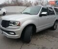 Сірий Лінкольн Navigator, об'ємом двигуна 3.5 л та пробігом 85 тис. км за 21500 $, фото 1 на Automoto.ua