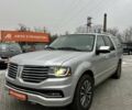 Серый Линкольн Навигатор, объемом двигателя 3.5 л и пробегом 286 тыс. км за 21900 $, фото 1 на Automoto.ua