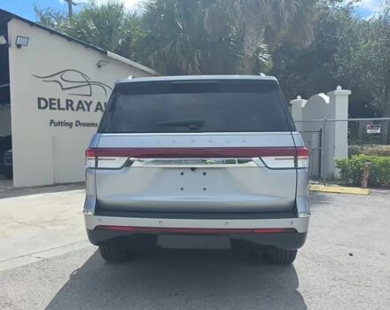 Серый Линкольн Навигатор, объемом двигателя 0 л и пробегом 90 тыс. км за 25000 $, фото 3 на Automoto.ua