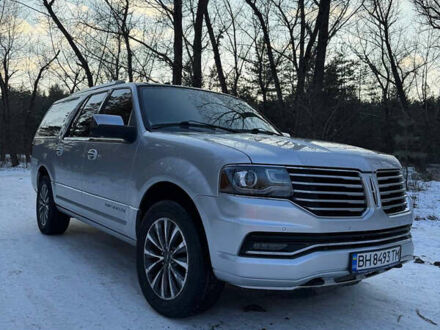 Линкольн Навигатор 2015 в Кропивницком (Кировограде) на Automoto.ua Серый Линкольн Навигатор, объемом двигателя 3.5 л и пробегом 285 тыс. км за 24000 $, фото 1 на Automoto.ua