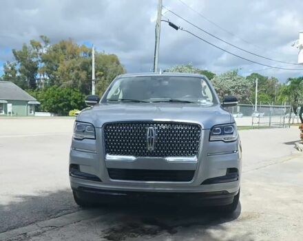 Серый Линкольн Навигатор, объемом двигателя 0 л и пробегом 90 тыс. км за 25000 $, фото 1 на Automoto.ua