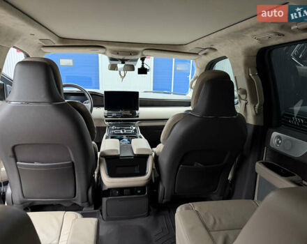 Синий Линкольн Навигатор, объемом двигателя 3.5 л и пробегом 70 тыс. км за 81000 $, фото 10 на Automoto.ua