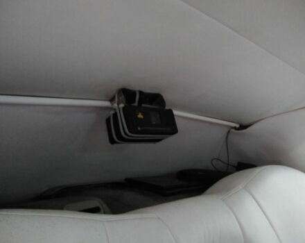 Белый Линкольн Таун Кар, объемом двигателя 4.6 л и пробегом 126 тыс. км за 3800 $, фото 19 на Automoto.ua