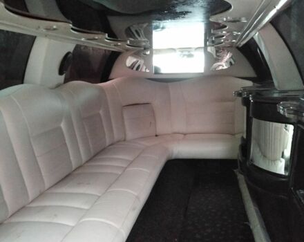 Белый Линкольн Таун Кар, объемом двигателя 4.6 л и пробегом 126 тыс. км за 3800 $, фото 16 на Automoto.ua