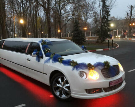 Білий Лінкольн Town Car, об'ємом двигуна 4.6 л та пробігом 156 тис. км за 35000 $, фото 20 на Automoto.ua