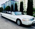 Білий Лінкольн Town Car, об'ємом двигуна 4.6 л та пробігом 148 тис. км за 7400 $, фото 1 на Automoto.ua
