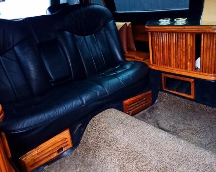 Білий Лінкольн Town Car, об'ємом двигуна 4.6 л та пробігом 400 тис. км за 11800 $, фото 3 на Automoto.ua