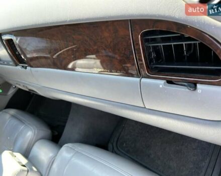 Білий Лінкольн Town Car, об'ємом двигуна 4.6 л та пробігом 150 тис. км за 16999 $, фото 23 на Automoto.ua