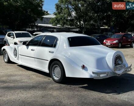 Білий Лінкольн Town Car, об'ємом двигуна 4.6 л та пробігом 150 тис. км за 16999 $, фото 13 на Automoto.ua