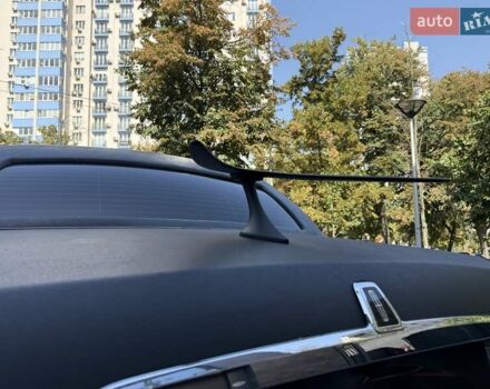 Черный Линкольн Таун Кар, объемом двигателя 4.6 л и пробегом 250 тыс. км за 19900 $, фото 22 на Automoto.ua