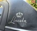 Черный Линкольн Таун Кар, объемом двигателя 4.6 л и пробегом 250 тыс. км за 19900 $, фото 20 на Automoto.ua