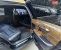 Черный Линкольн Таун Кар, объемом двигателя 4.6 л и пробегом 250 тыс. км за 19900 $, фото 71 на Automoto.ua