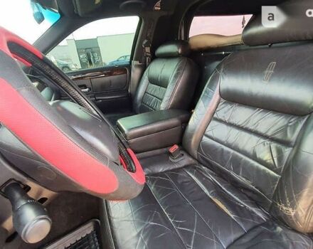 Лінкольн Town Car, об'ємом двигуна 4.6 л та пробігом 334 тис. км за 8000 $, фото 10 на Automoto.ua
