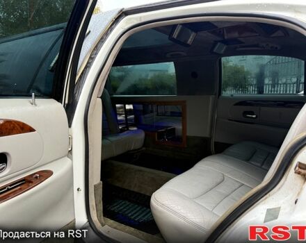 Лінкольн Town Car, об'ємом двигуна 4.6 л та пробігом 150 тис. км за 1850 $, фото 6 на Automoto.ua
