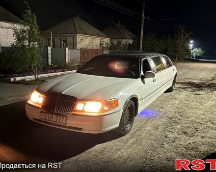 Лінкольн Town Car, об'ємом двигуна 4.6 л та пробігом 150 тис. км за 1850 $, фото 11 на Automoto.ua