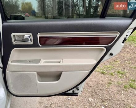 Белый Линкольн Зефир, объемом двигателя 2.97 л и пробегом 233 тыс. км за 5999 $, фото 65 на Automoto.ua