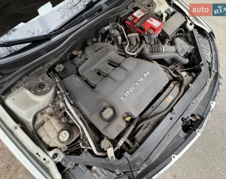 Белый Линкольн Зефир, объемом двигателя 2.97 л и пробегом 233 тыс. км за 5999 $, фото 80 на Automoto.ua