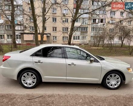 Белый Линкольн Зефир, объемом двигателя 2.97 л и пробегом 233 тыс. км за 5999 $, фото 7 на Automoto.ua