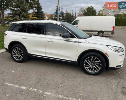 Білий Лінкольн Corsair, об'ємом двигуна 2 л та пробігом 84 тис. км за 22700 $, фото 6 на Automoto.ua