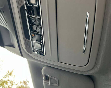 Білий Лінкольн Corsair, об'ємом двигуна 2 л та пробігом 84 тис. км за 22700 $, фото 25 на Automoto.ua