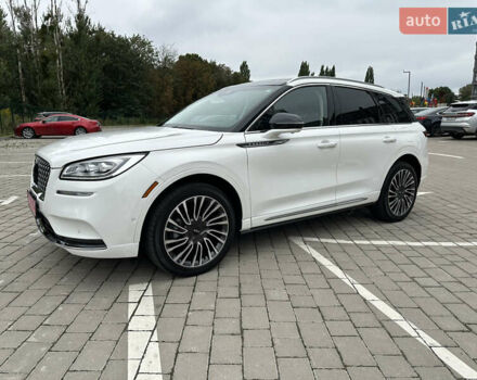 Белый Линкольн Corsair, объемом двигателя 2.29 л и пробегом 101 тыс. км за 24500 $, фото 22 на Automoto.ua