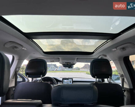 Белый Линкольн Corsair, объемом двигателя 2.29 л и пробегом 101 тыс. км за 24500 $, фото 44 на Automoto.ua