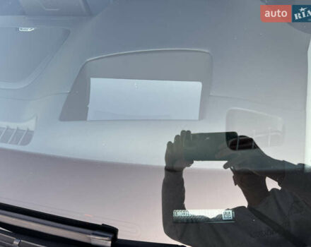 Белый Линкольн Corsair, объемом двигателя 2.29 л и пробегом 101 тыс. км за 24500 $, фото 40 на Automoto.ua