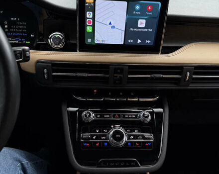 Белый Линкольн Corsair, объемом двигателя 2.5 л и пробегом 16 тыс. км за 33888 $, фото 12 на Automoto.ua