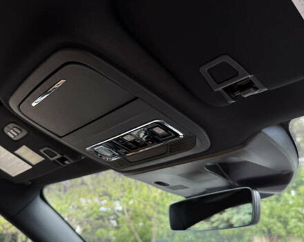 Белый Линкольн Corsair, объемом двигателя 2.5 л и пробегом 16 тыс. км за 33888 $, фото 9 на Automoto.ua