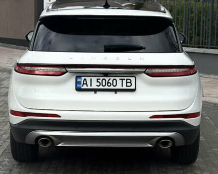 Белый Линкольн Corsair, объемом двигателя 2 л и пробегом 24 тыс. км за 25800 $, фото 31 на Automoto.ua