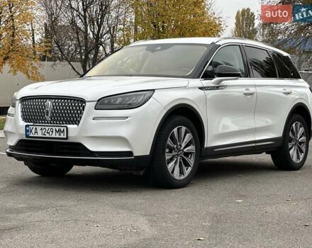 Белый Линкольн Corsair, объемом двигателя 2 л и пробегом 22 тыс. км за 27500 $, фото 8 на Automoto.ua