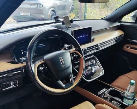 Белый Линкольн Corsair, объемом двигателя 2.49 л и пробегом 79 тыс. км за 30000 $, фото 3 на Automoto.ua