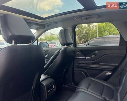 Белый Линкольн Corsair, объемом двигателя 2 л и пробегом 38 тыс. км за 27500 $, фото 21 на Automoto.ua