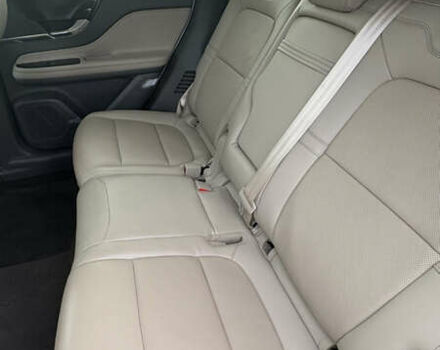 Белый Линкольн Corsair, объемом двигателя 2 л и пробегом 24 тыс. км за 25800 $, фото 10 на Automoto.ua