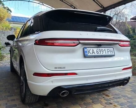 Белый Линкольн Corsair, объемом двигателя 2.49 л и пробегом 79 тыс. км за 30000 $, фото 5 на Automoto.ua