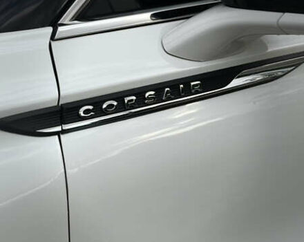 Белый Линкольн Corsair, объемом двигателя 2 л и пробегом 24 тыс. км за 25800 $, фото 22 на Automoto.ua