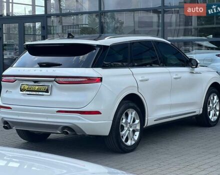 Белый Линкольн Corsair, объемом двигателя 2 л и пробегом 38 тыс. км за 27500 $, фото 5 на Automoto.ua