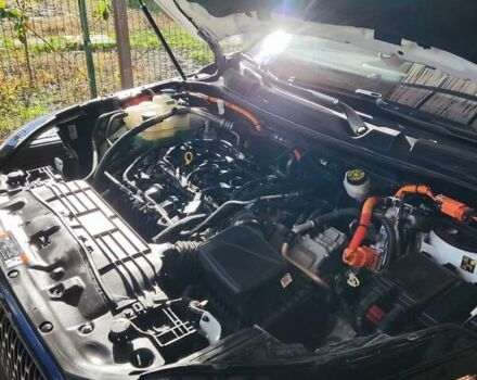 Белый Линкольн Corsair, объемом двигателя 2.49 л и пробегом 79 тыс. км за 30000 $, фото 22 на Automoto.ua