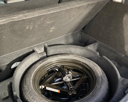 Білий Лінкольн Corsair, об'ємом двигуна 2 л та пробігом 78 тис. км за 27500 $, фото 15 на Automoto.ua