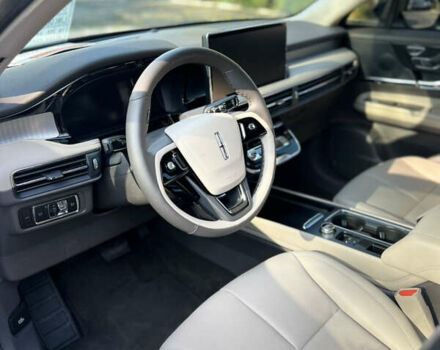 Белый Линкольн Corsair, объемом двигателя 2 л и пробегом 15 тыс. км за 34800 $, фото 12 на Automoto.ua