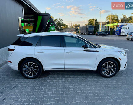 Білий Лінкольн Corsair, об'ємом двигуна 2.49 л та пробігом 23 тис. км за 36000 $, фото 5 на Automoto.ua